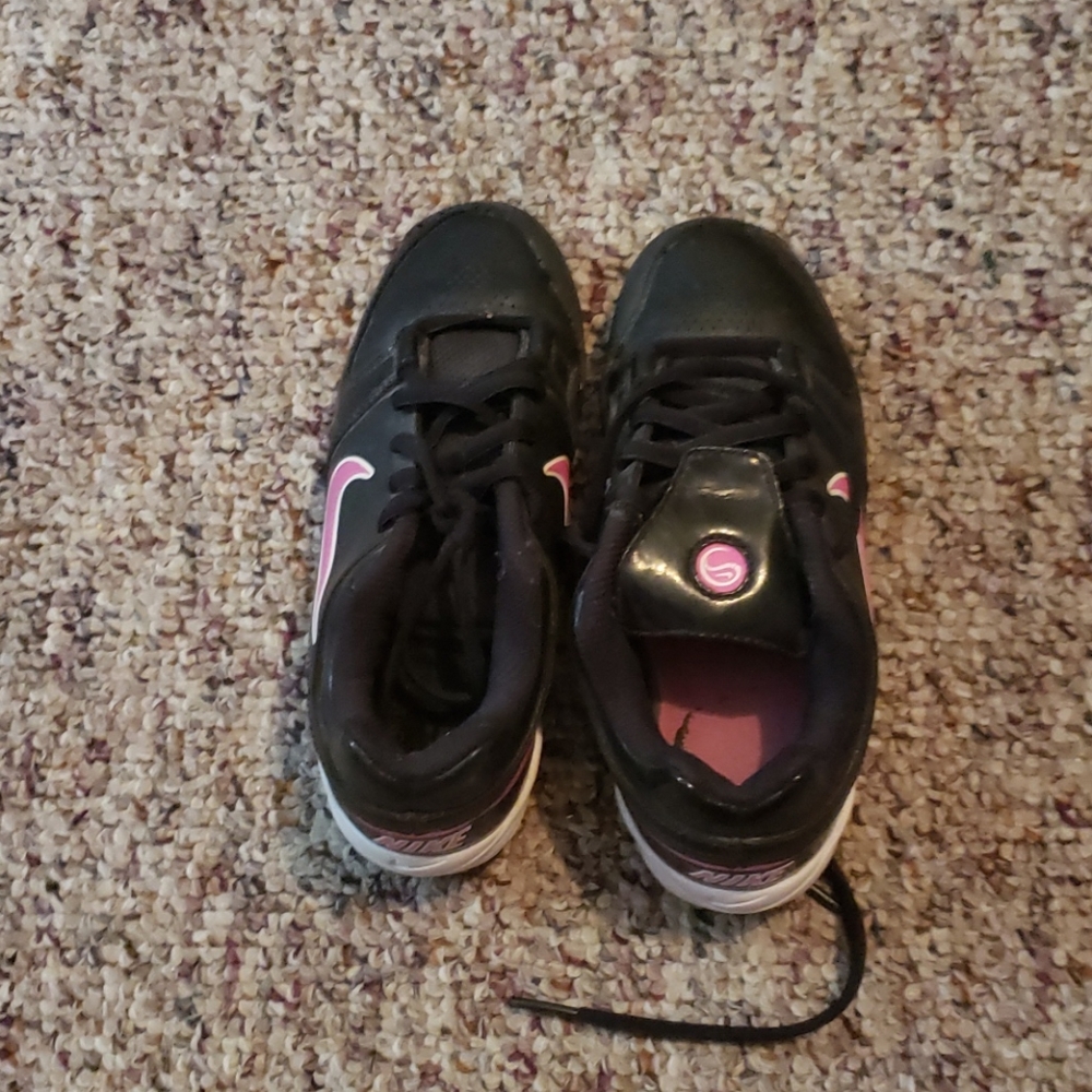 Girls Size 1.5 cleats